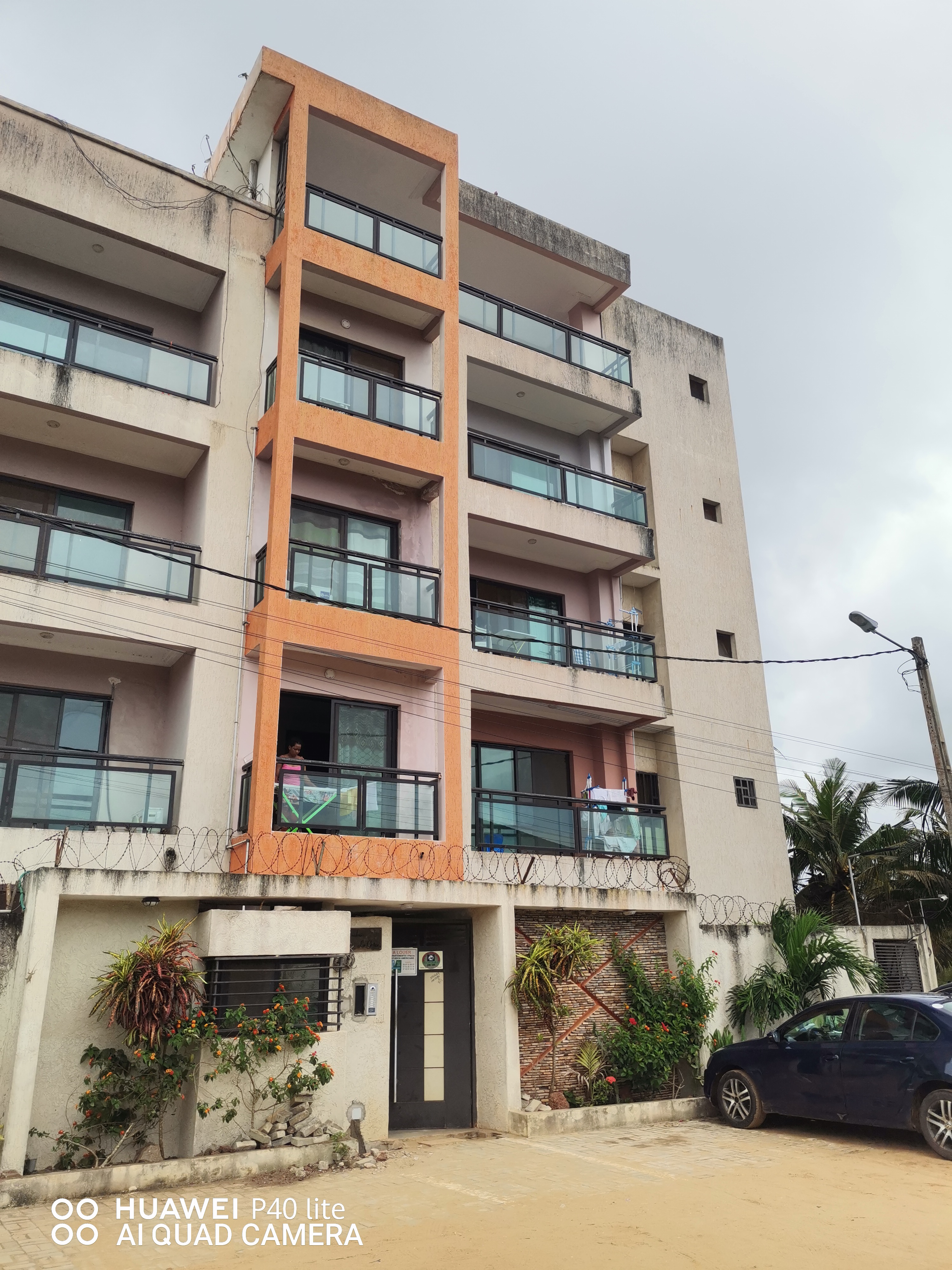 Appartement haut standing 3 pièces à louer à Grand Bassam