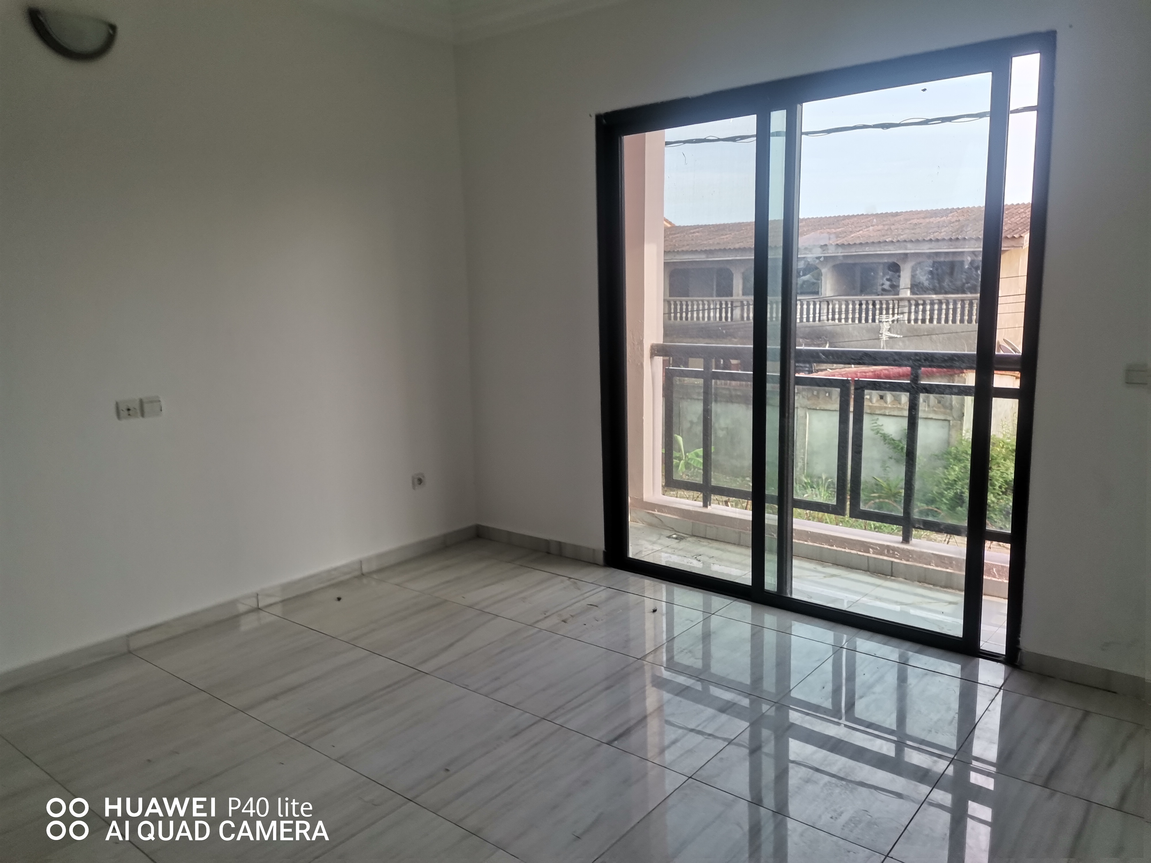 Appartement haut standing 3 pièces à louer à Grand Bassam