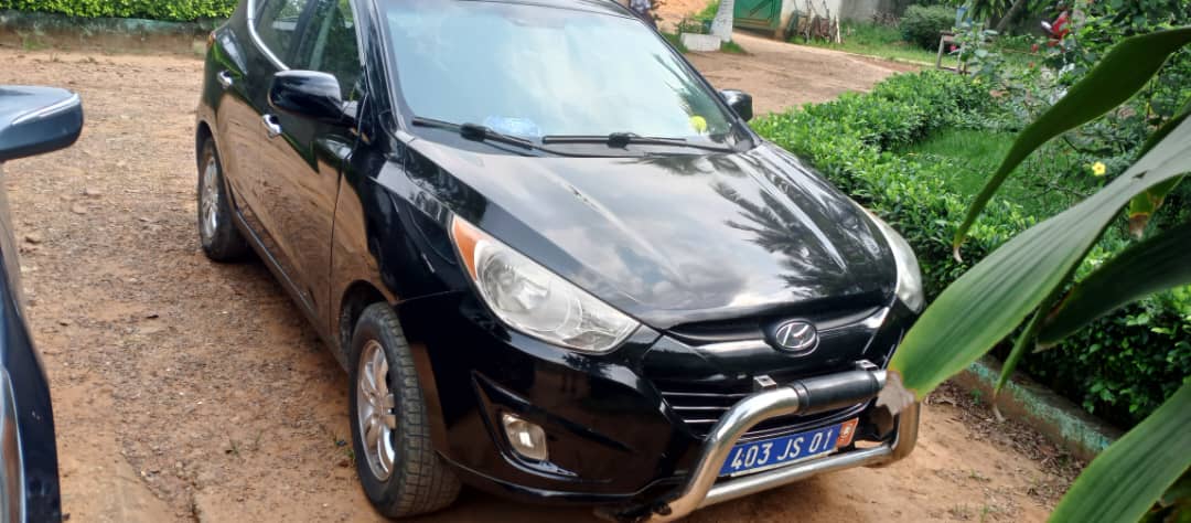 Oscar voiture présente Hyundai Tucson i35 version américaine Oscar voiture présente Hyundai Tucson i35 version américaine