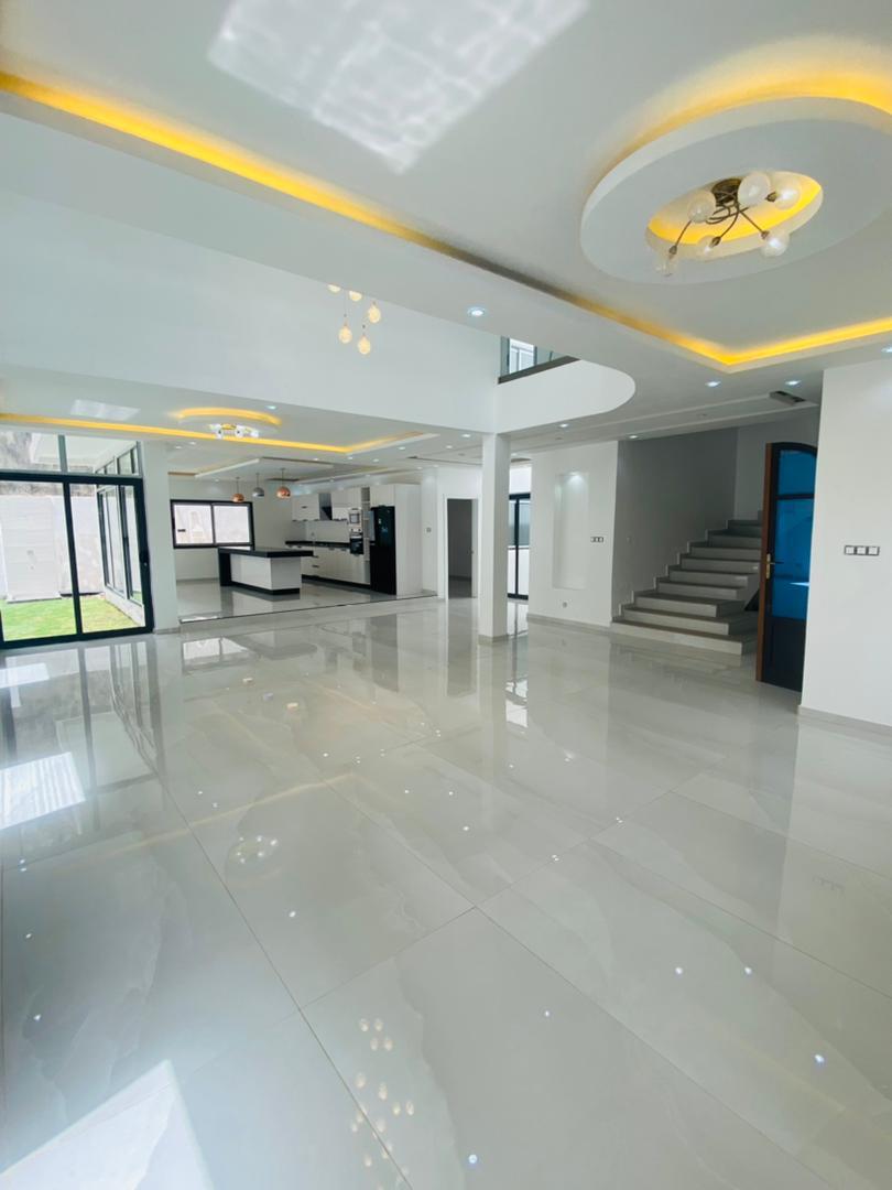 VILLA R+2 A LOUER A BEL AIR CITE ISRA