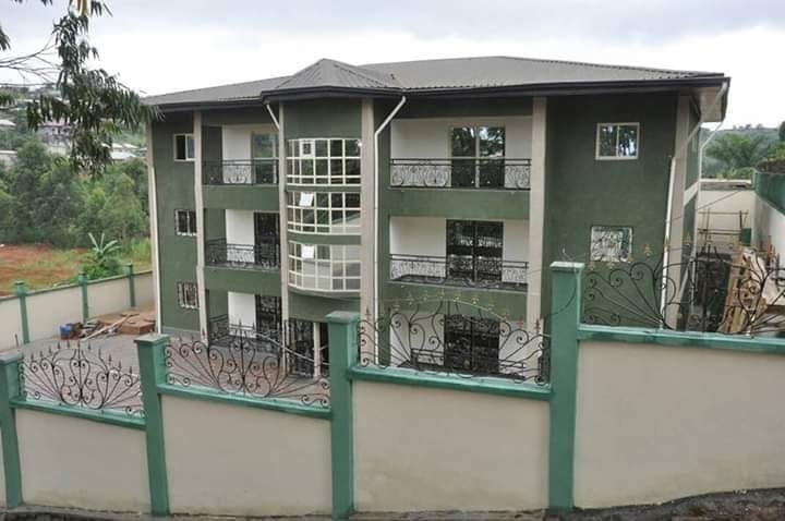 Immeuble haut standing neuf titré à vendre à mvan