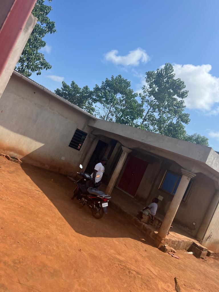 Maison à vendre à Ouidah à 100m du Carrefour Y