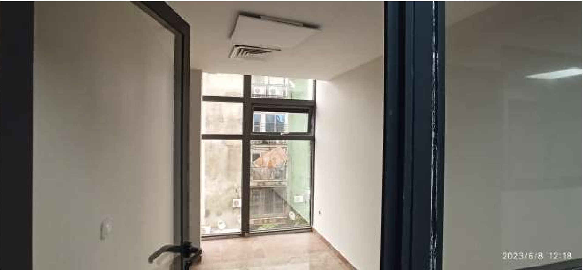 Bureau à louer à Douala Bonapriso