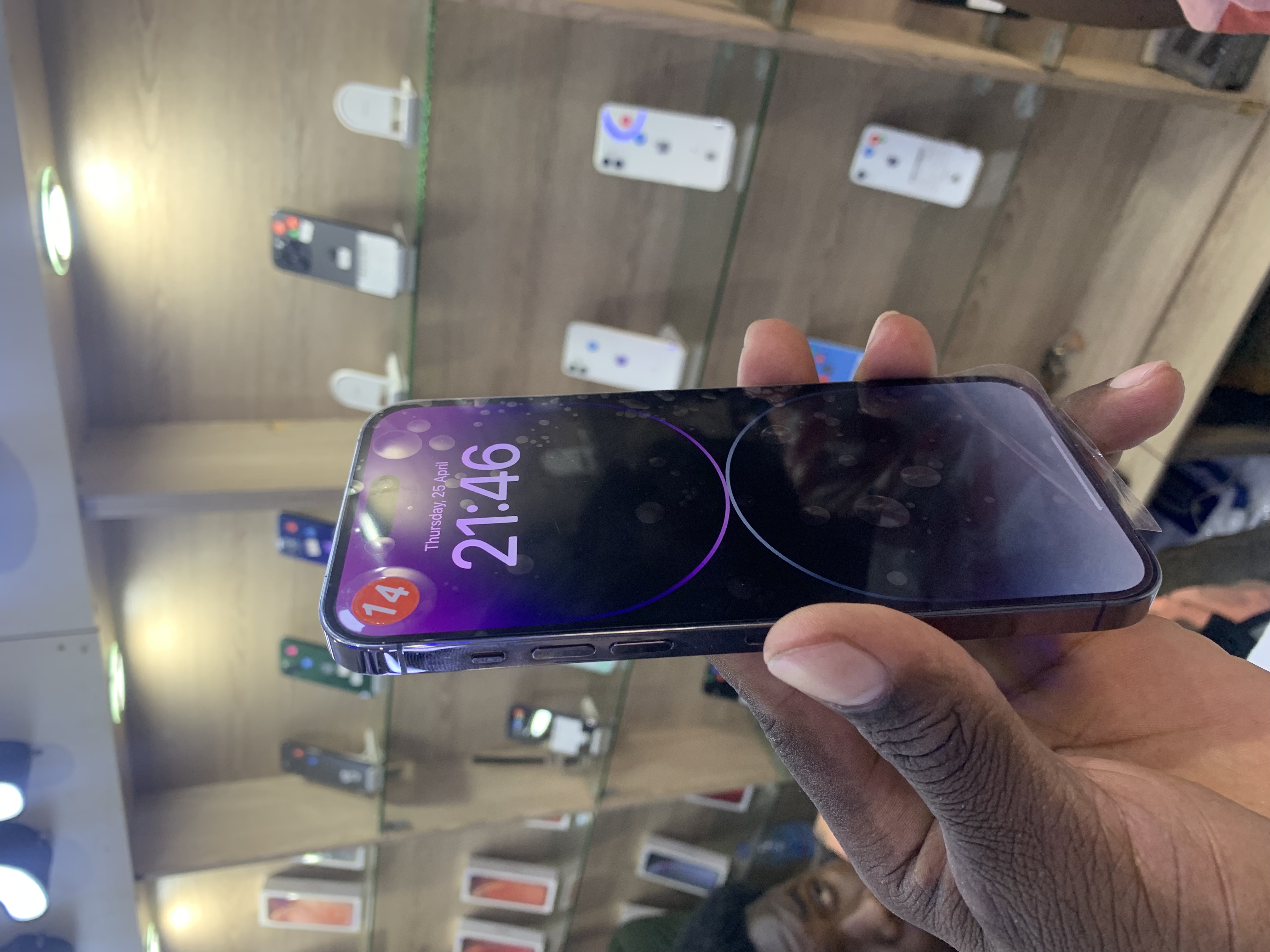 iPhone 13 Pro iPhone 14 Pro 128GB