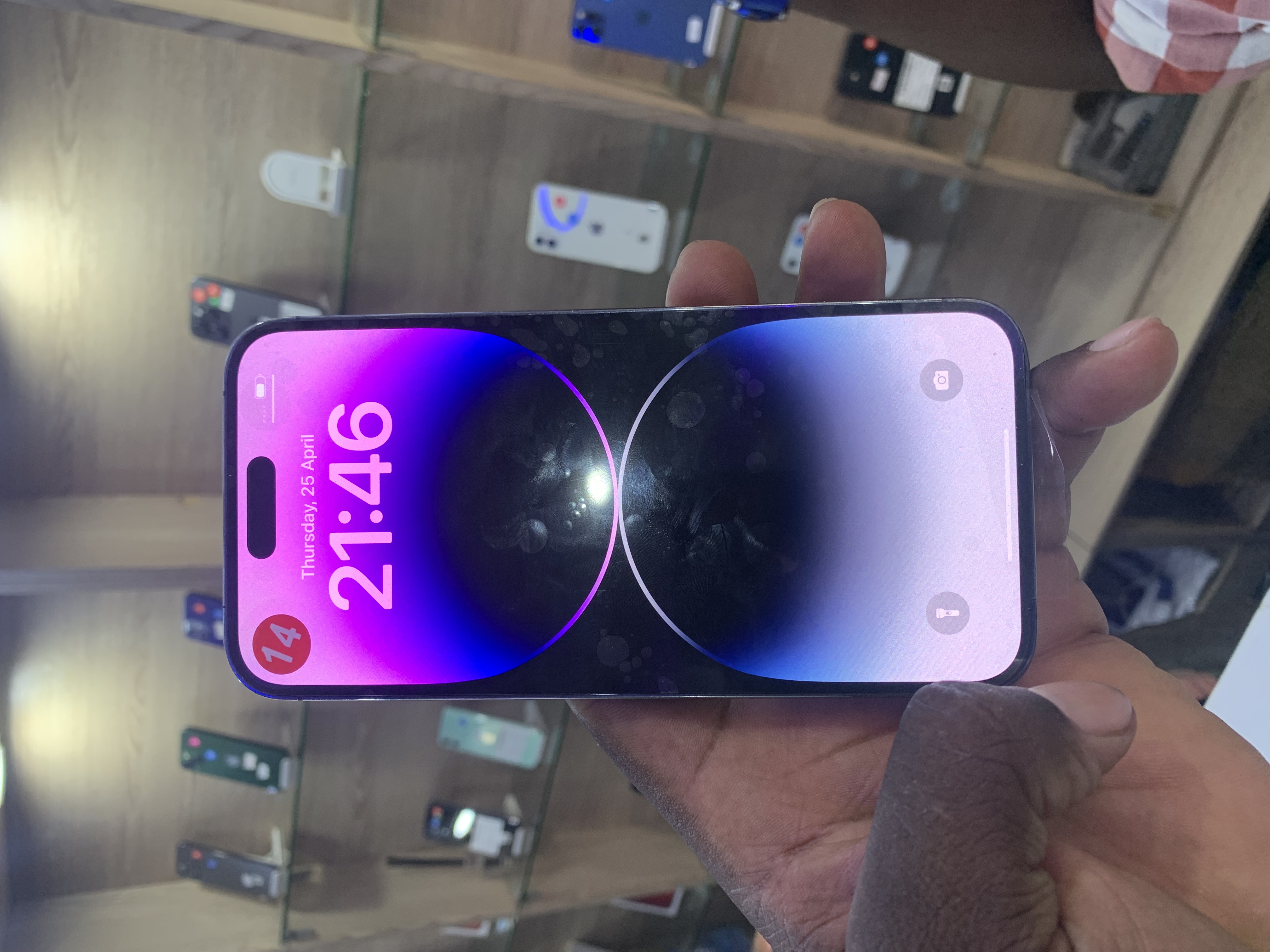 iPhone 14 pro 128gb version américain