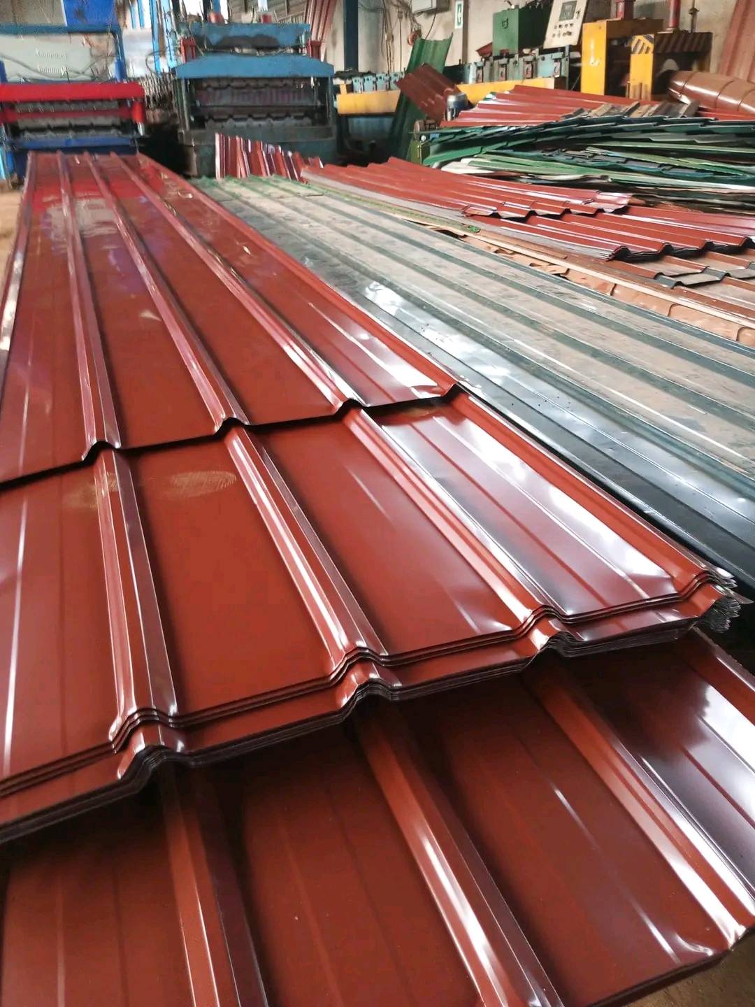 Tôles bacs tuiles lisses ondulées et accessoires metrobond alu/aluzinc