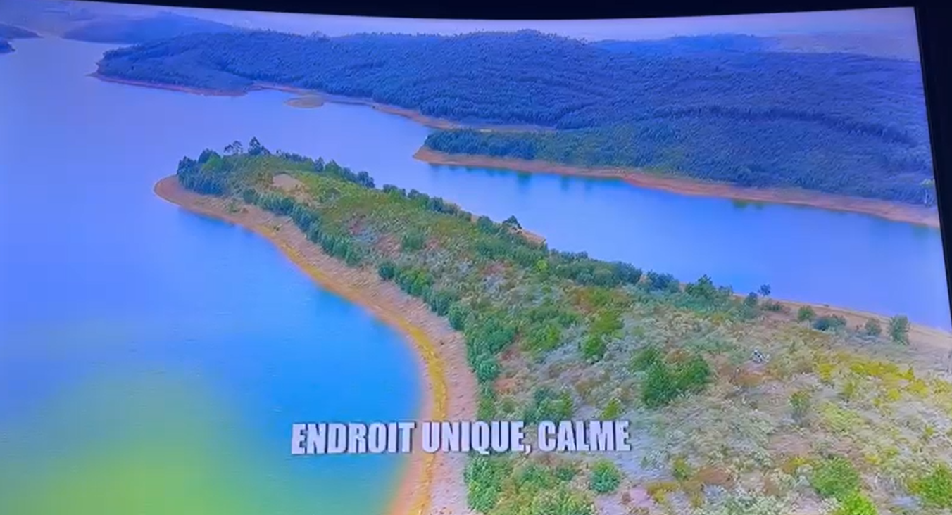 Petite île paradisiaque