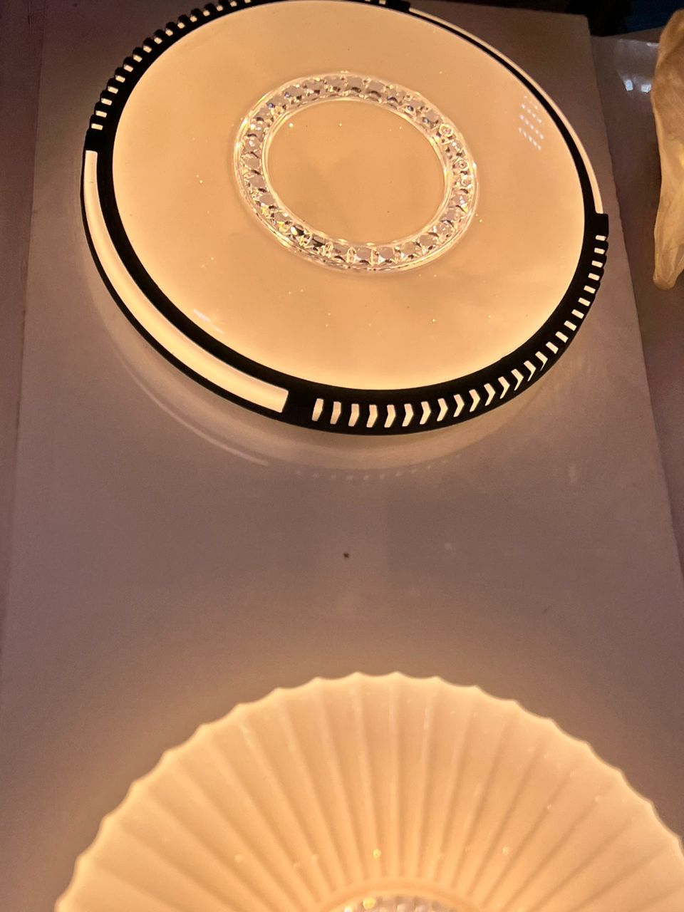 LUMINAIRE DE LUXE