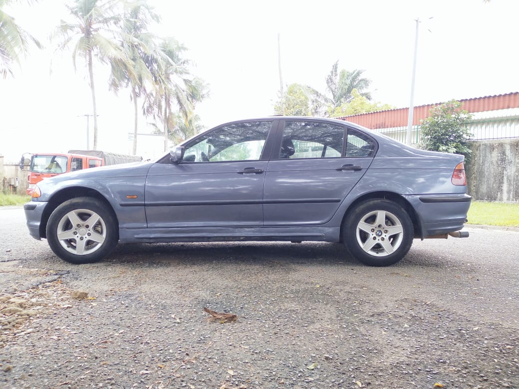 BMW E46 moteur ordinaire 4 cylindres