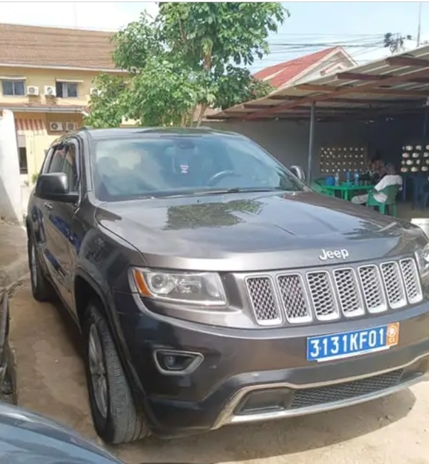 Jeep Grand Cherokee Laredo