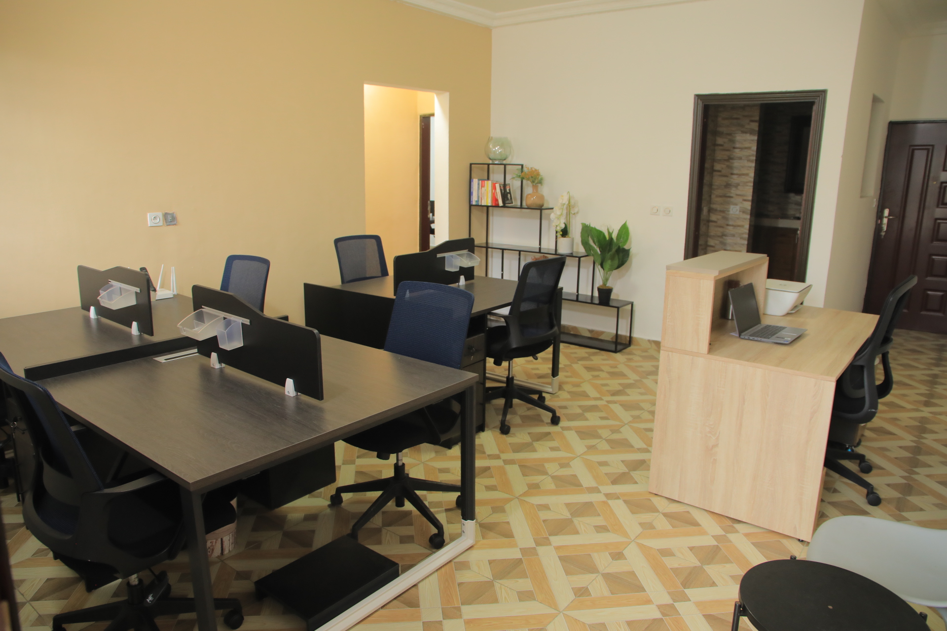 LYNE COWORKING