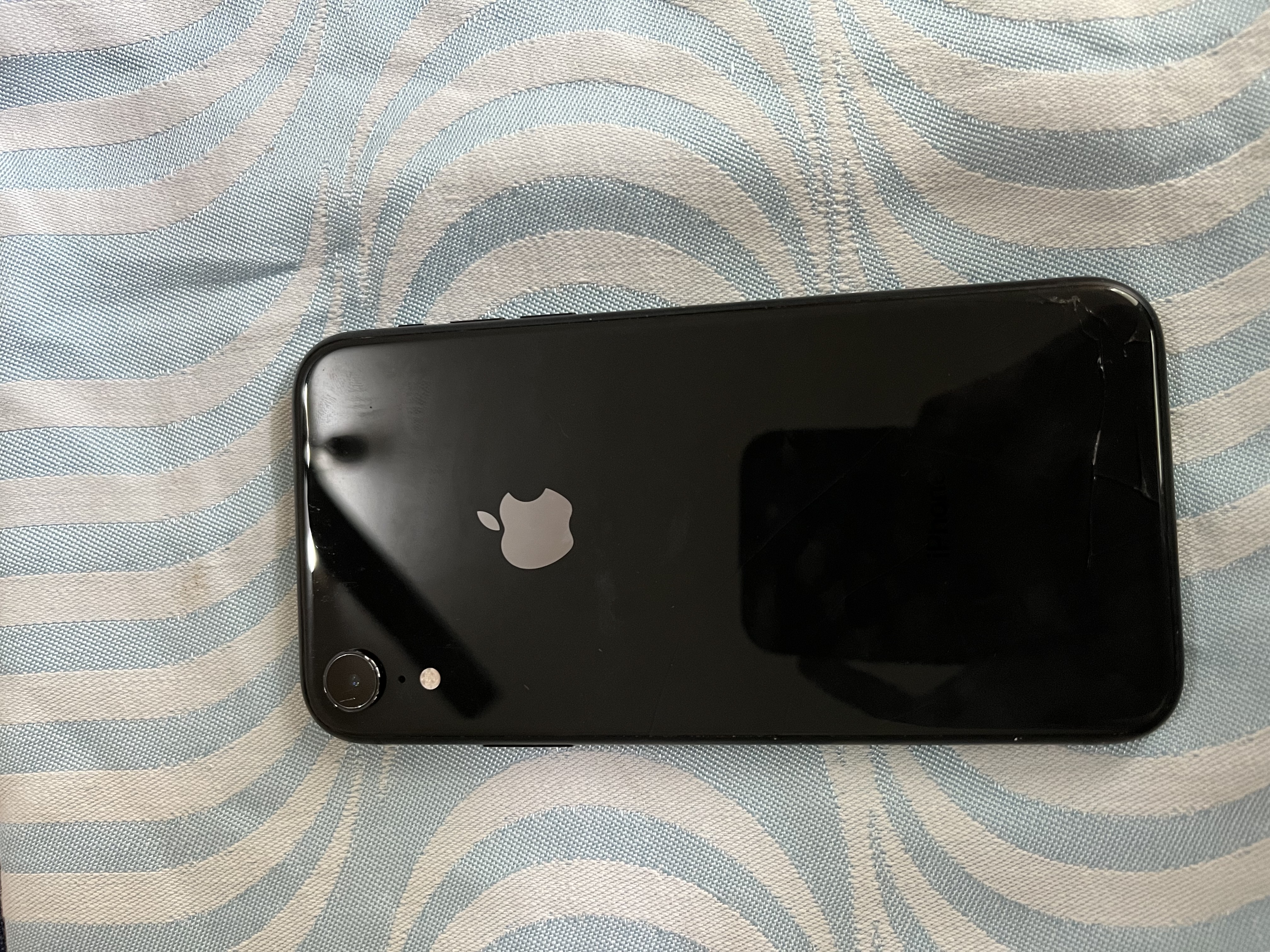 iphone xr noir 64go