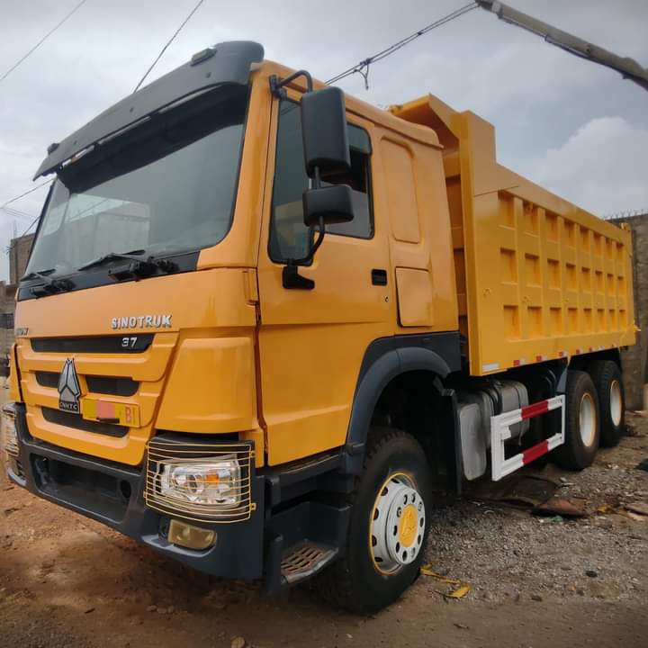 Camion Howo Sinotruk 2018