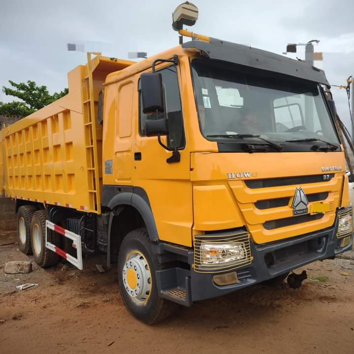 Camion Howo Sinotruk 2018