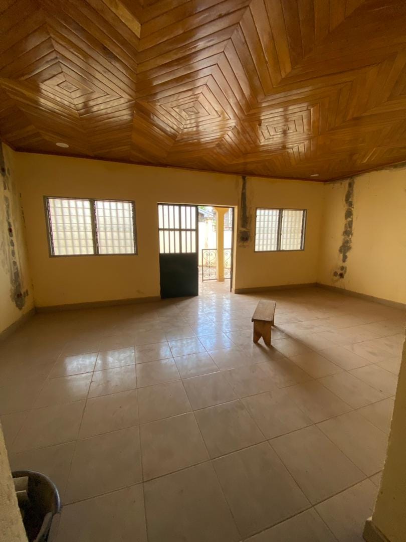 Villa avec forage parking à Damas