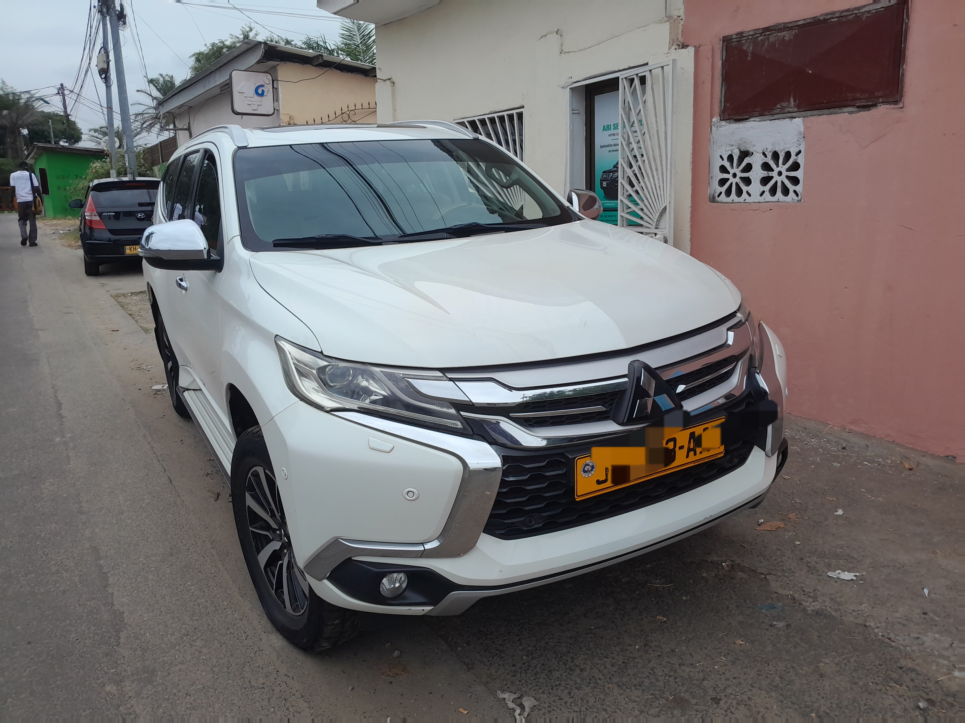 Montero à vendre Montero à vendre