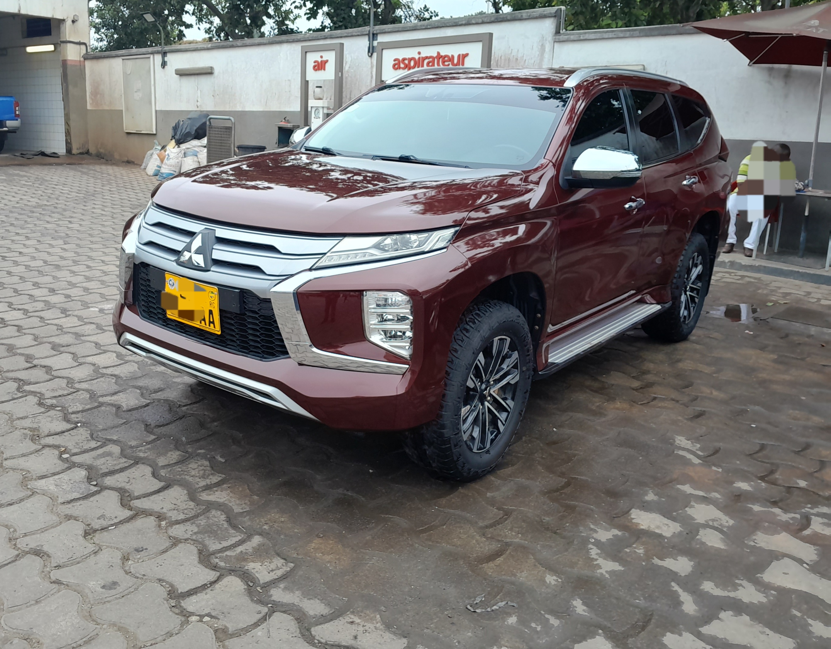 Pajero sport à vendre