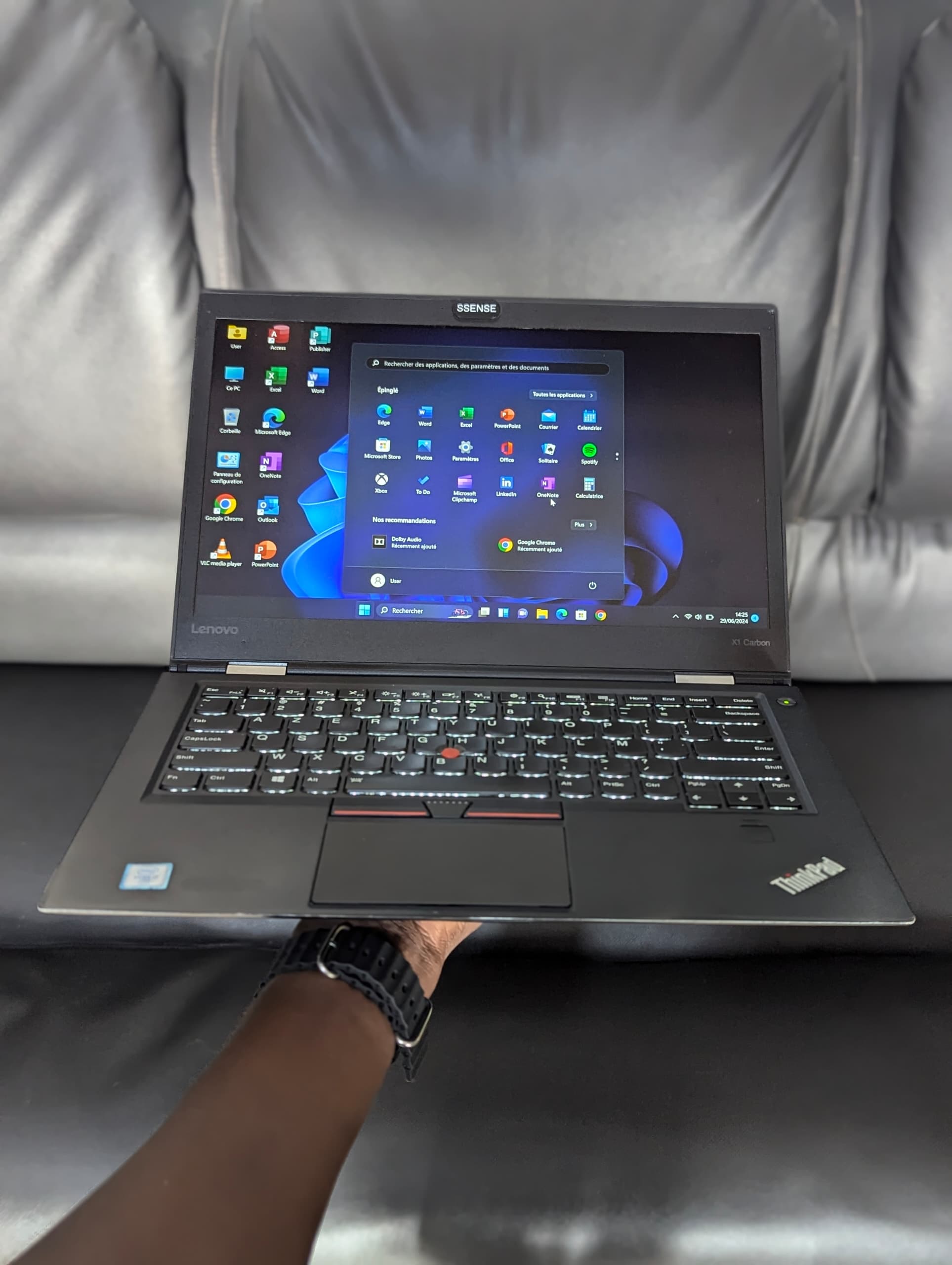 Lenovo Core i7 Ultra Slim Modèle X1 Carbon