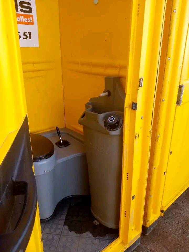 toilette mobiles Cameroun (A.G.C)