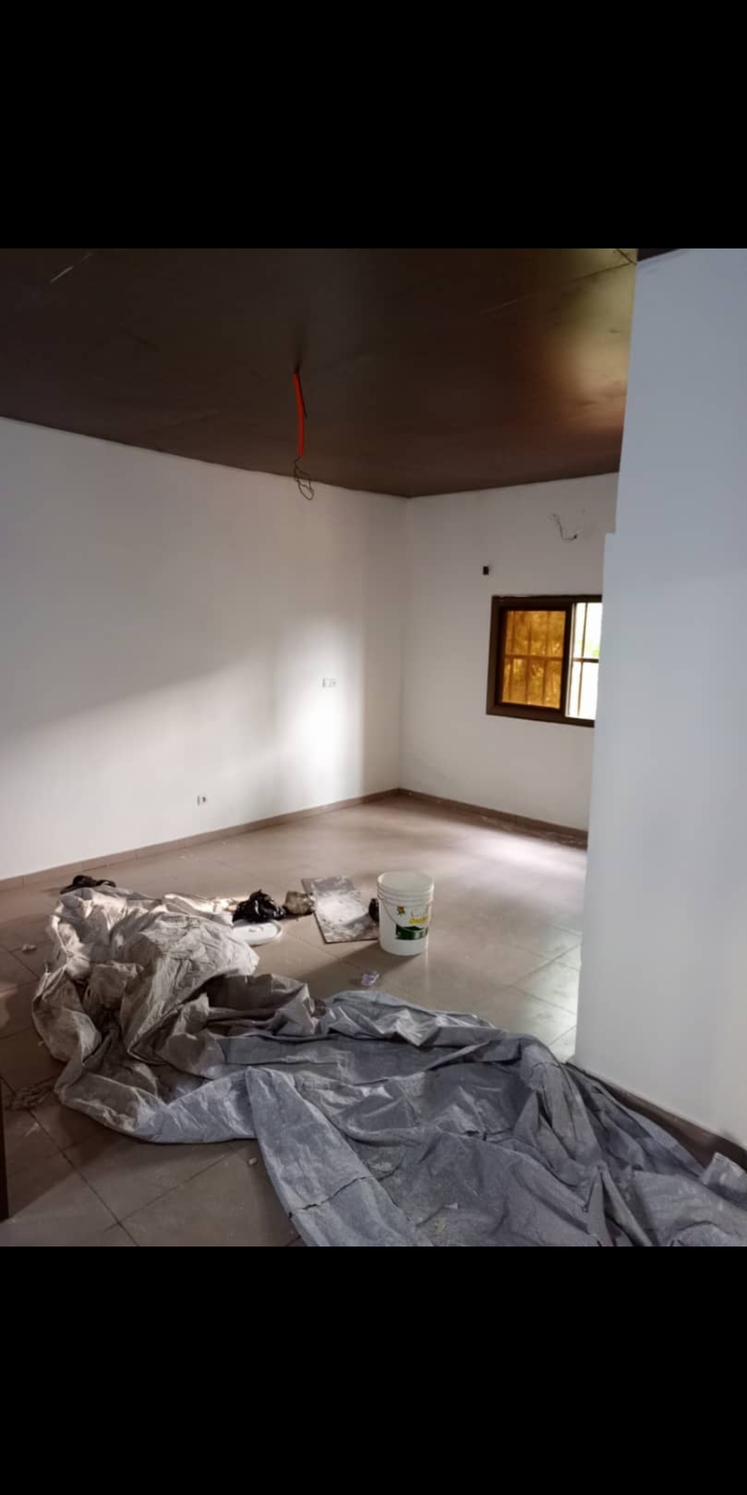 une pièce WC douche interne bien l arge