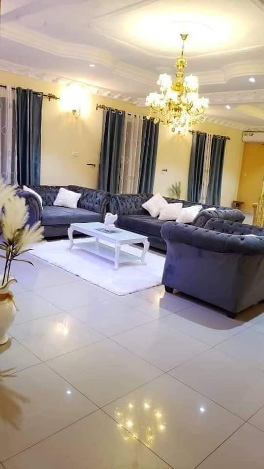 Duplex meublé à Nkoabang
