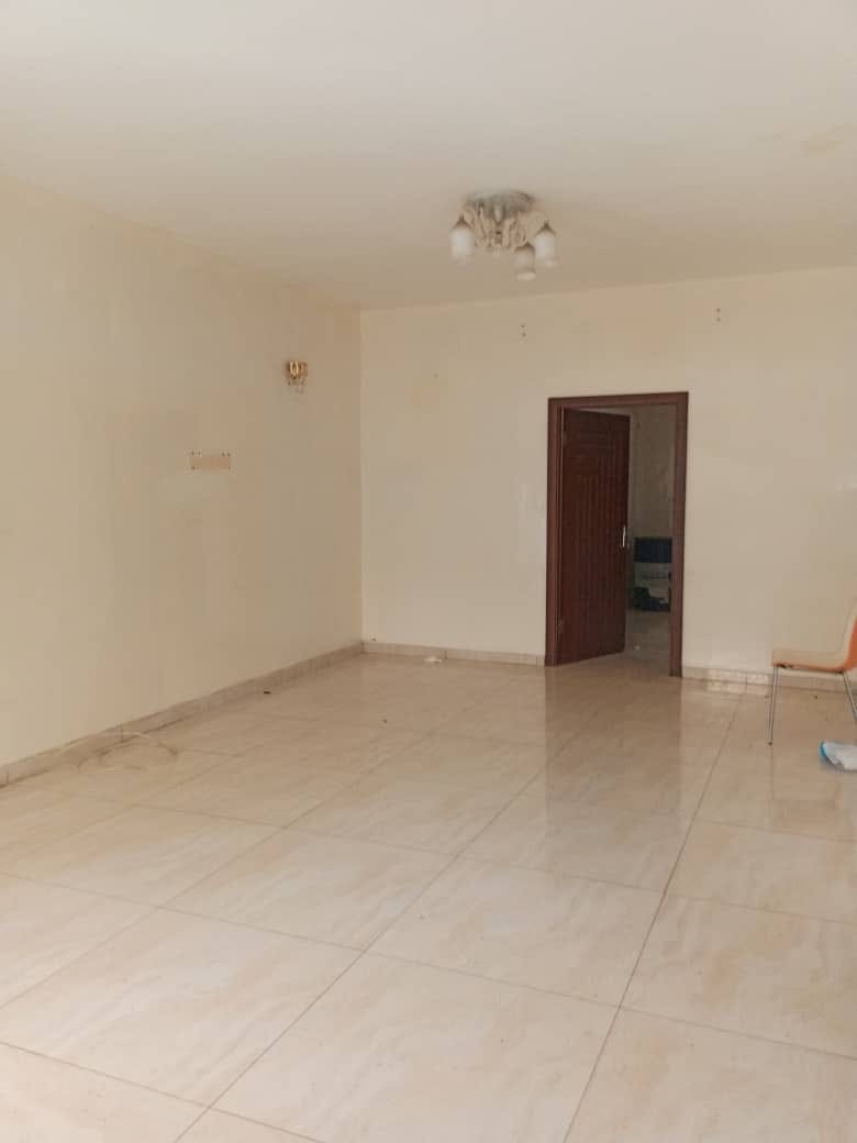 Appartement avec clim parking à Omnisports