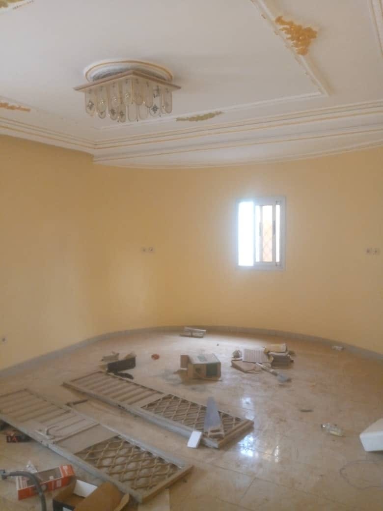 Appartement neuf avec parking forage à Emana tradex