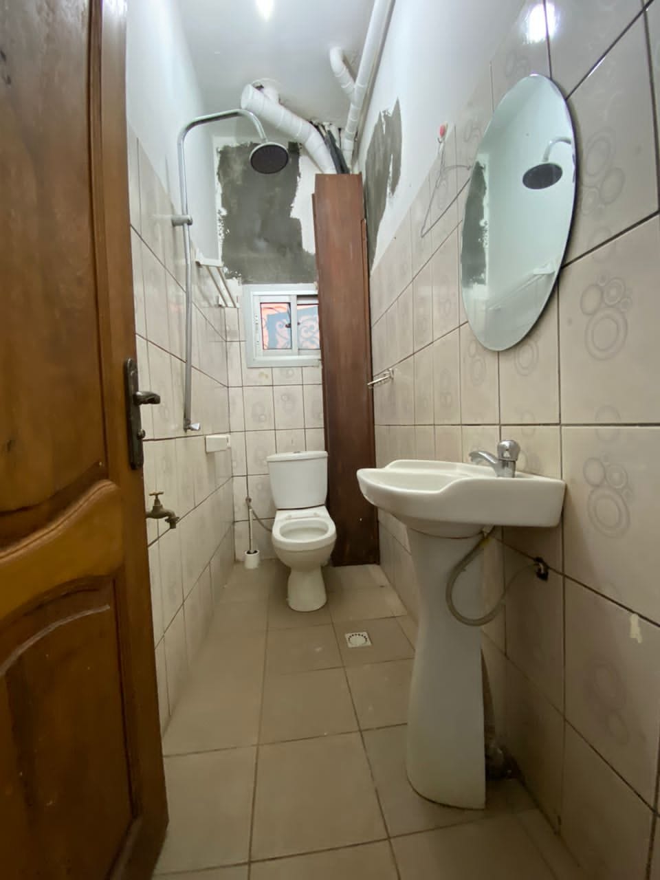 Studio individuel avec forage à Ahala Diderot