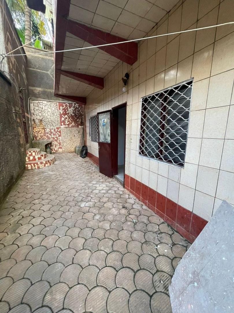 Studio individuel avec parking à Simbock