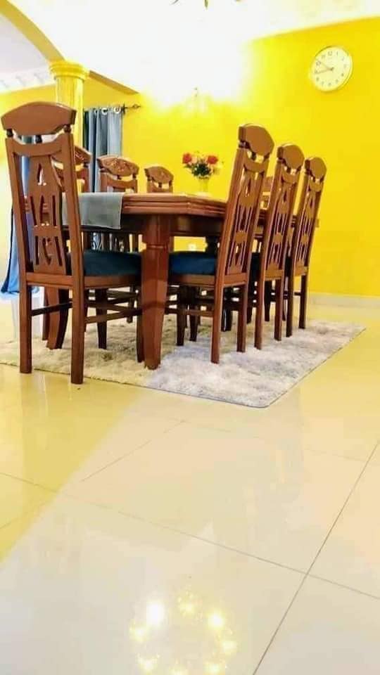 Duplex meublé à Nkoabang.