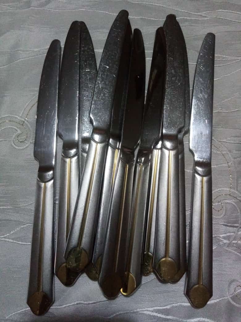 Service VARAGUEN de 79 pièces