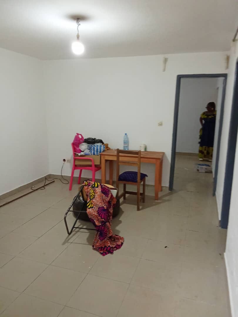 Studio moderne à Damas Ebom