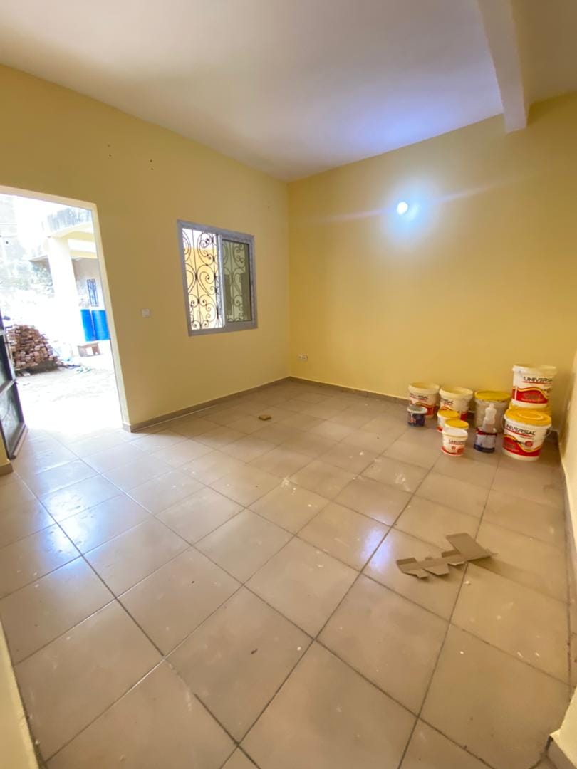 Appartement avec parking à Obobogo