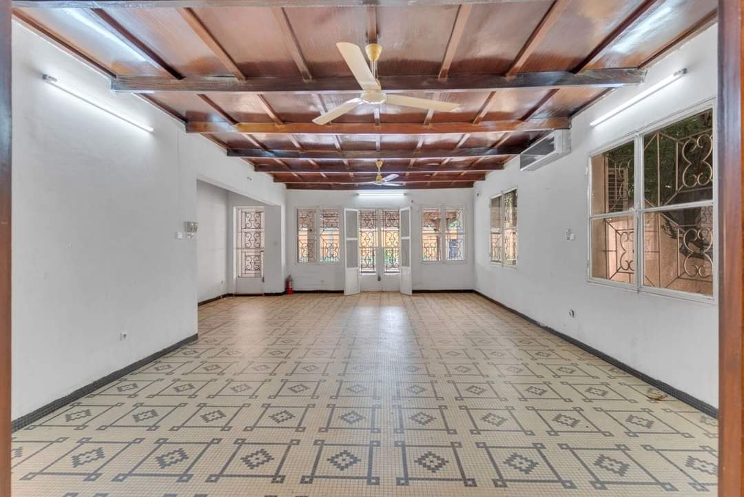 Villa F4 avec piscine à louer à la Zone du bois Villa F4 avec piscine à louer à la Zone du bois