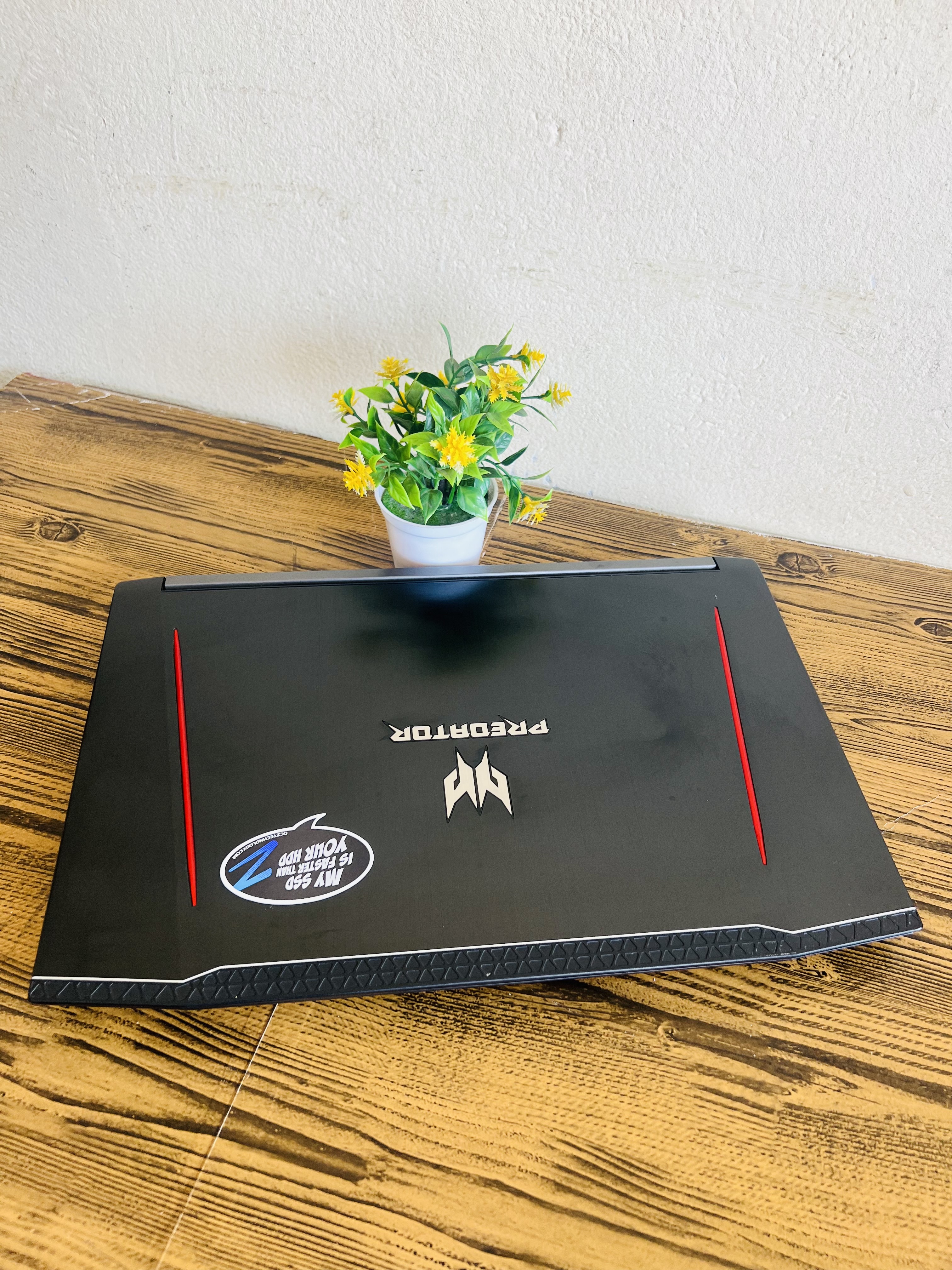 ACER GAMING HELIOS 300 CORE I5 - 8 eme GENERATION