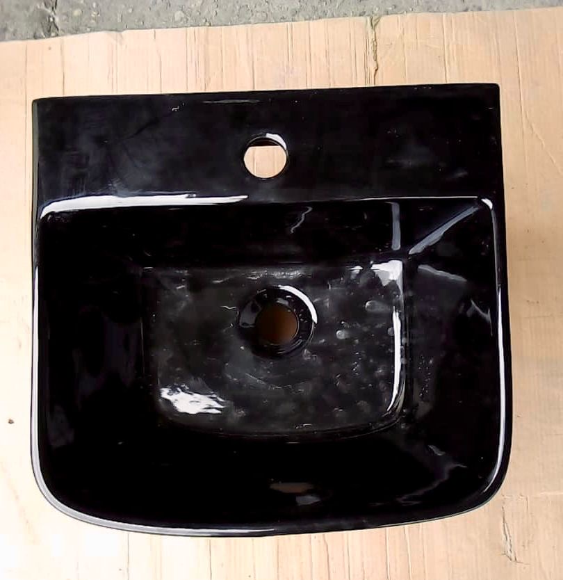 ARRIVAGE ET DESTOCKAGE SANITAIRES LUXES