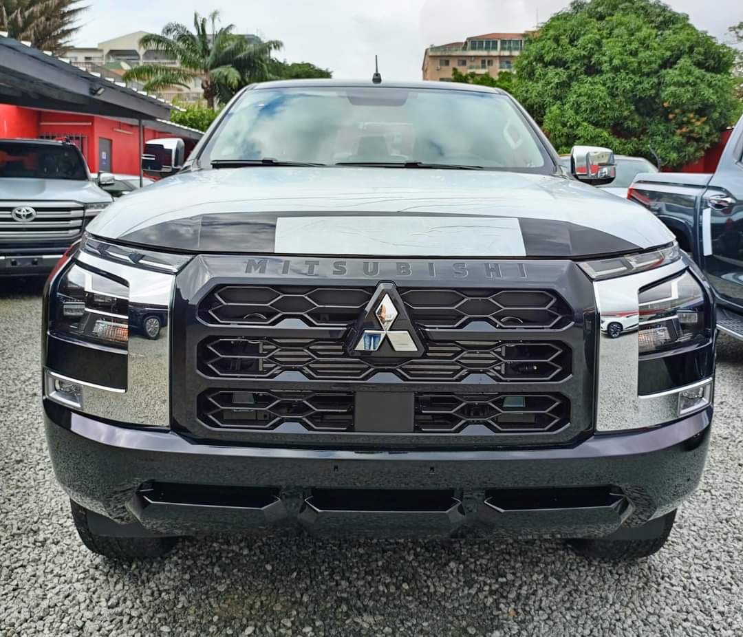 Mitsubishi L200 Sportero 2024