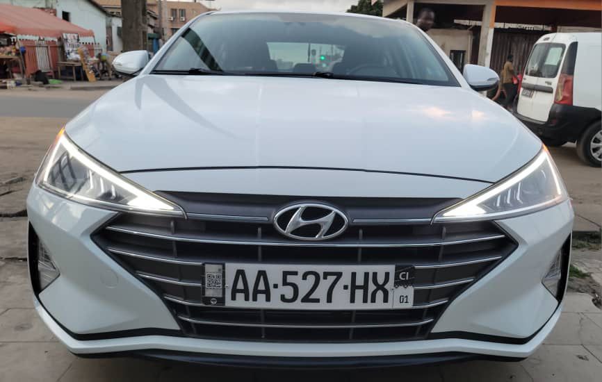 HYUNDAI ELANTRA HYUNDAI ELANTRA