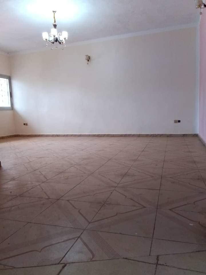 Appartement propre avec parking à Odza Happy Appartement propre avec parking à Odza Happy