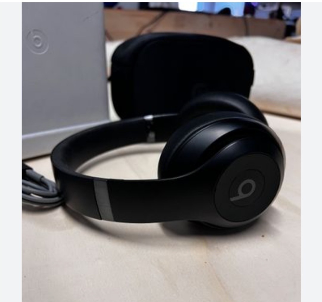 Beats Studio Pro – casque premium sans fil avec réduction du bruit
