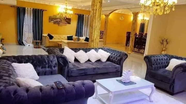 Duplex meublé à Nkoabang pour Mariage, shooting photo, anniversaire, tournage vidéo, réunion