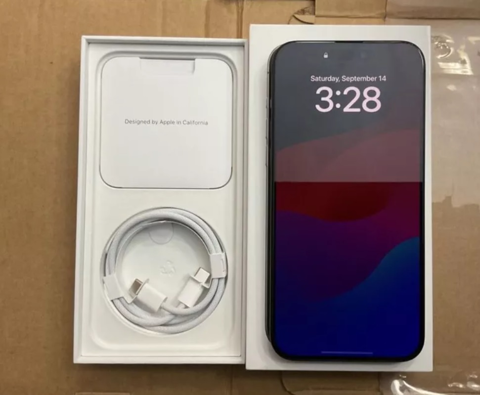 Apple iPhone 16 Pro Max, iPhone 16 Pro, iPhone 16 Plus, iPhone 16, iPhone 15 pro max Apple iPhone 16 Pro Max, iPhone 16 Pro, iPhone 16 Plus, iPhone 16, iPhone 15 pro max