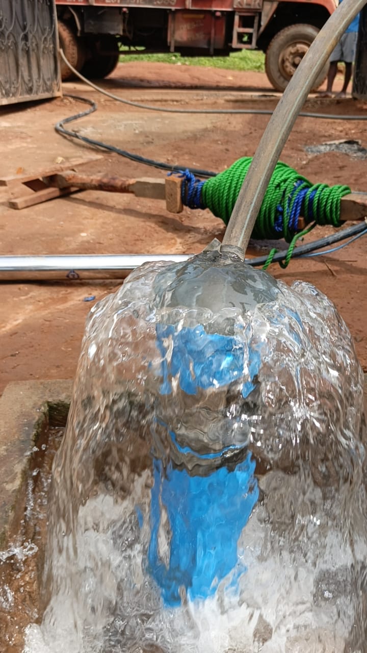 Une famille = un forage