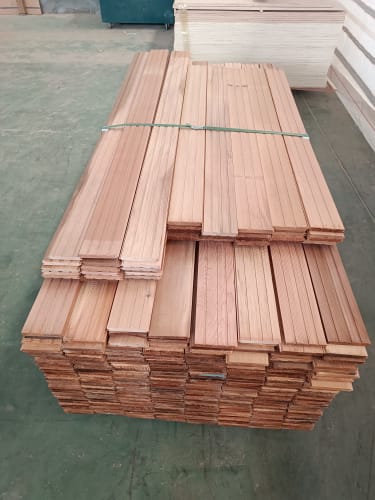 FAUX PLAFOND EN BOIS PIN