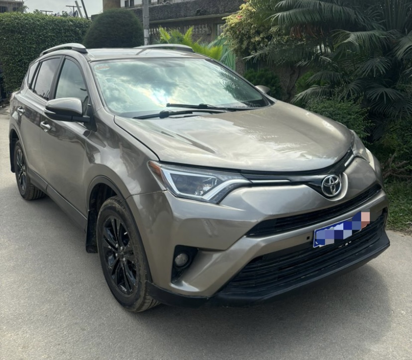 TOYOTA RAV4 AWD