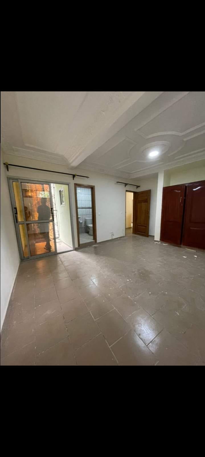 Appartement moderne nouvellement construit. Haut standing à louer à Odza Fecafoot