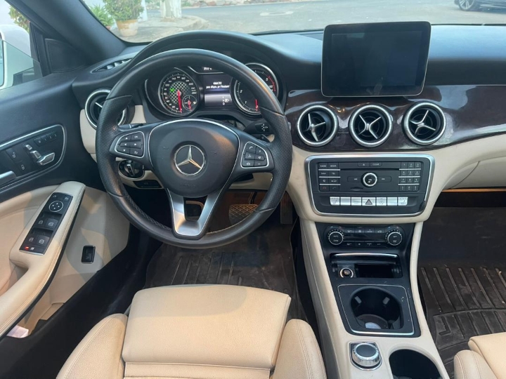 Mercedes Benz CLA 4matic 2018