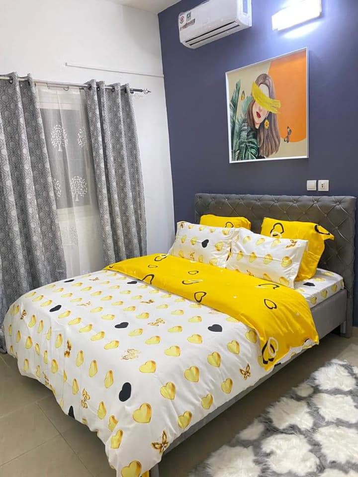 MAISON MEUBLEE MAISON MEUBLEE