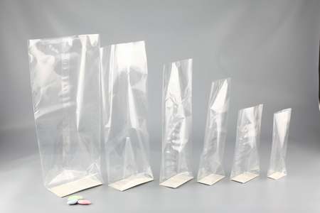 Production de sac en plastique sur mesure. Production de sac en plastique sur mesure.