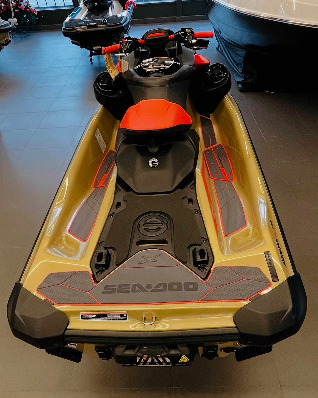 2025 SEA-DOO RXP-X 325 TECH PACKAGE jetski 2025 SEA-DOO RXP-X 325 TECH PACKAGE jetski